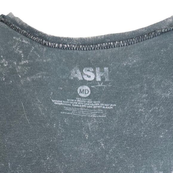 Johnny Cash T Shirt Medium Acid Wash Graphic Band Tee Man in Black Guitar Cotton - Picture 6 of 6